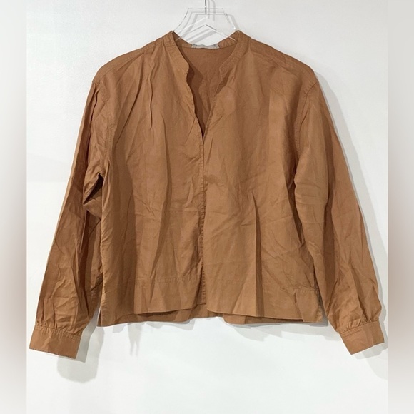 Everlane The Silky Cotton Split Neck Blouse in Tawny Brown 2 - Picture 4 of 7
